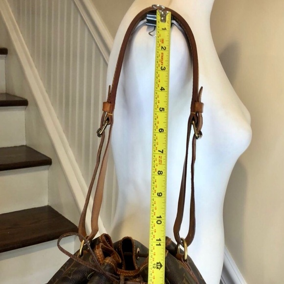 LOUIS VUITTON Full Size Noe Bucket Monogram GM Bag Vintage - Picture 11 of 17